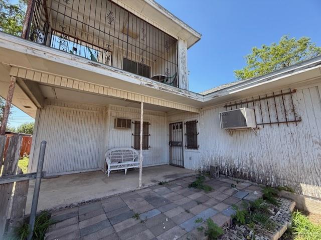 1606 North Grant Street Roma, TX 78584 - Photo 16 of 16 a view of a chair and table in the patio