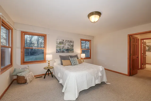 $485,000 | 2S724 Oakwood Terrace, Elburn, IL 60119