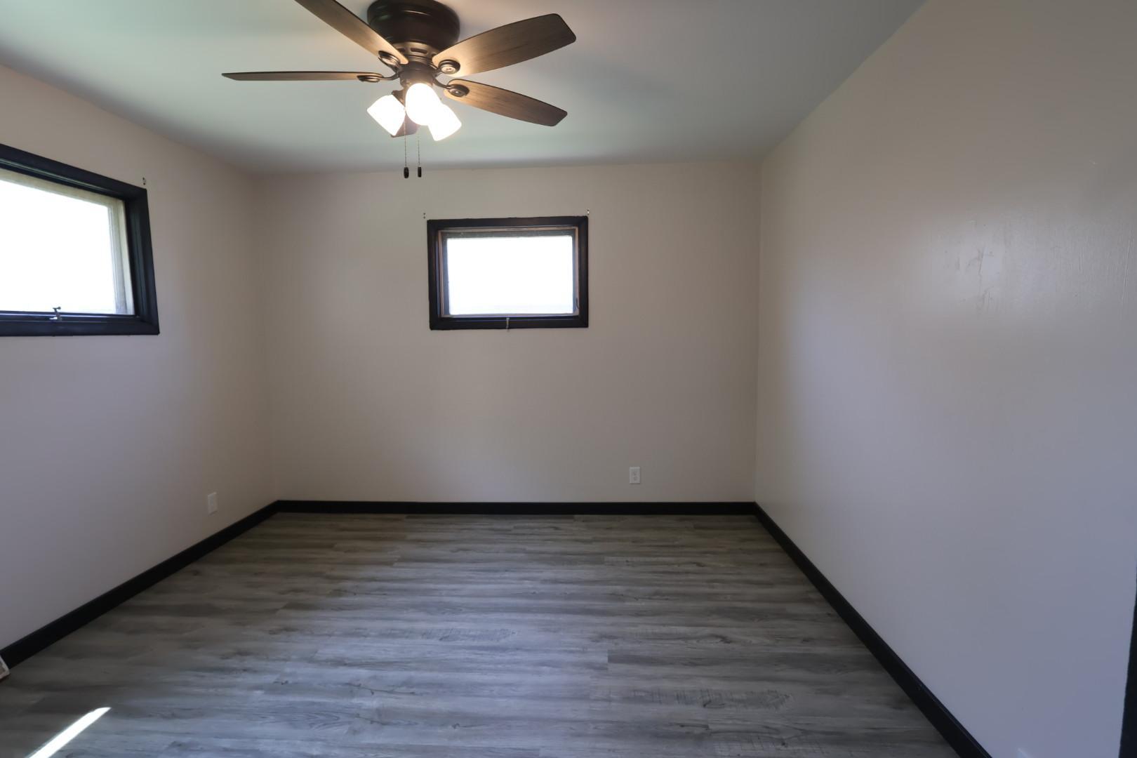 10 East 4th Street Morris, MN 56267 - Photo 19 of 36