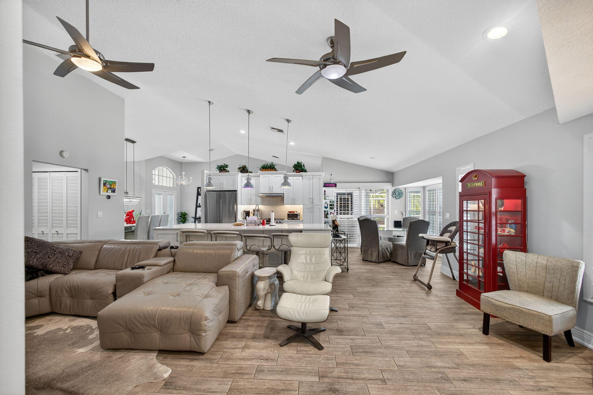 13033 160th Road North Jupiter, FL 33478 - Photo 26 of 79 36-web-or-mls-050_5D1A3443