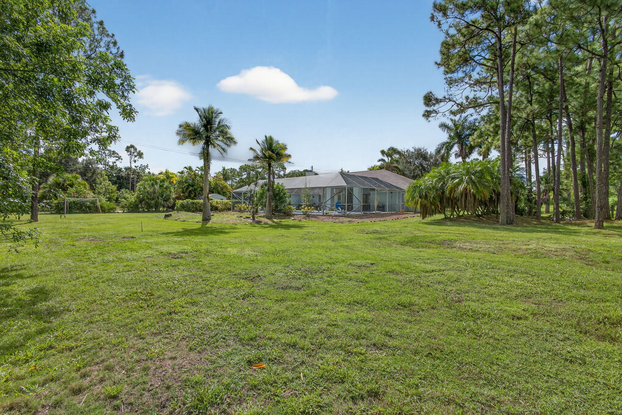 13033 160th Road North Jupiter, FL 33478 - Photo 54 of 79 a view of a golf course