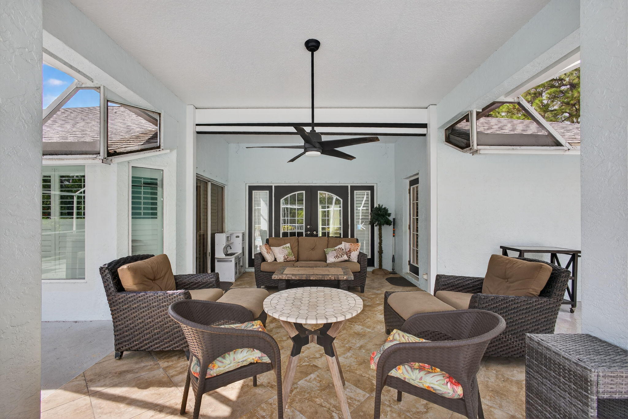 13033 160th Road North Jupiter, FL 33478 - Photo 6 of 79 16-web-or-mls-021_5D1A3257