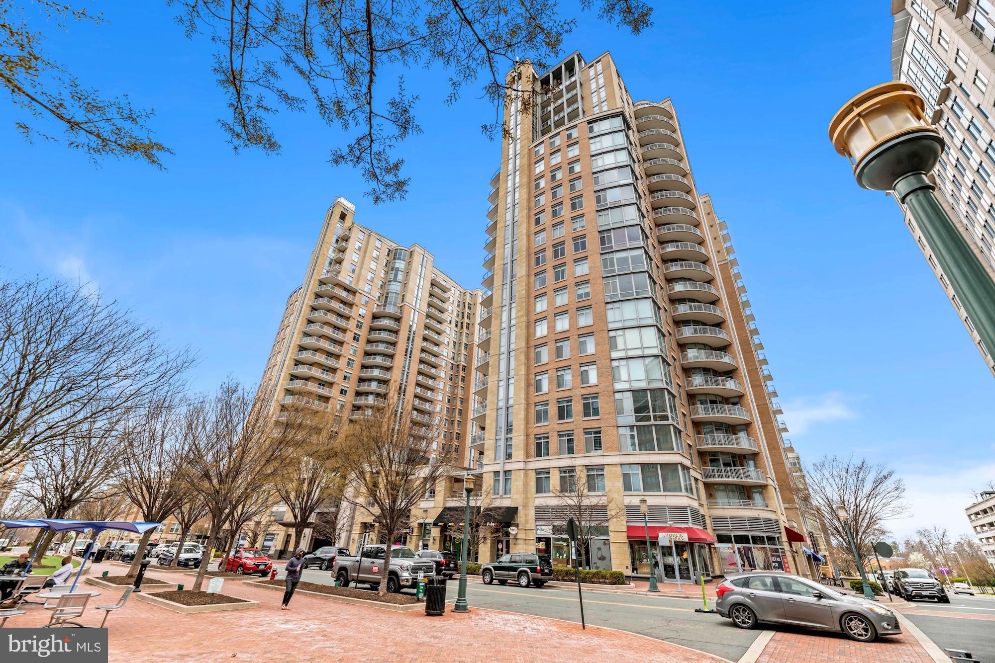 11990 Market Street, Unit 611 Reston, VA 20190 - Photo 29 of 50 Midtown