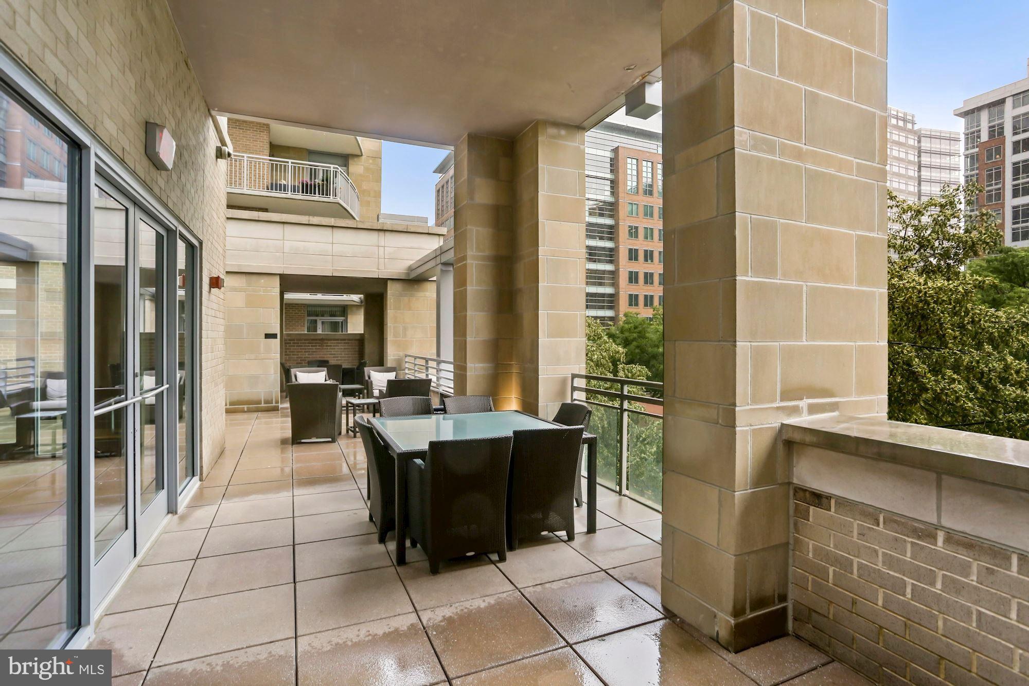 11990 Market Street, Unit 611 Reston, VA 20190 - Photo 36 of 50 Midtown