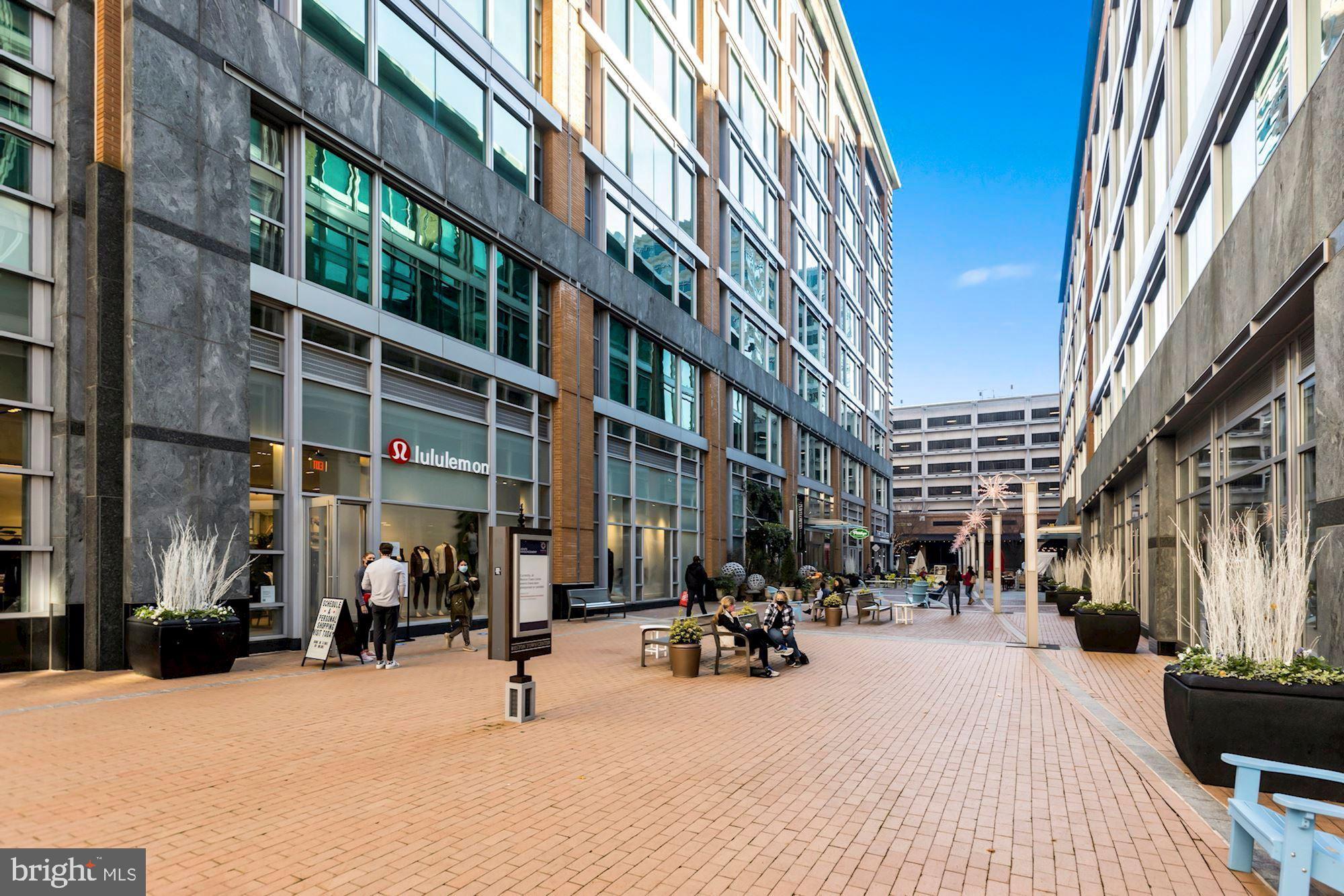 11990 Market Street, Unit 611 Reston, VA 20190 - Photo 45 of 50 Reston Town Center