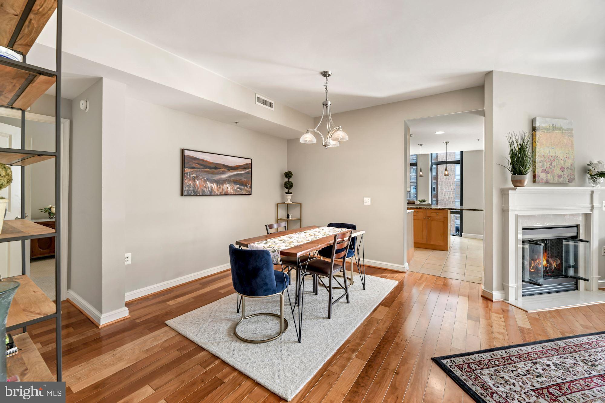 11990 Market Street, Unit 611 Reston, VA 20190 - Photo 10 of 50 Dining Room