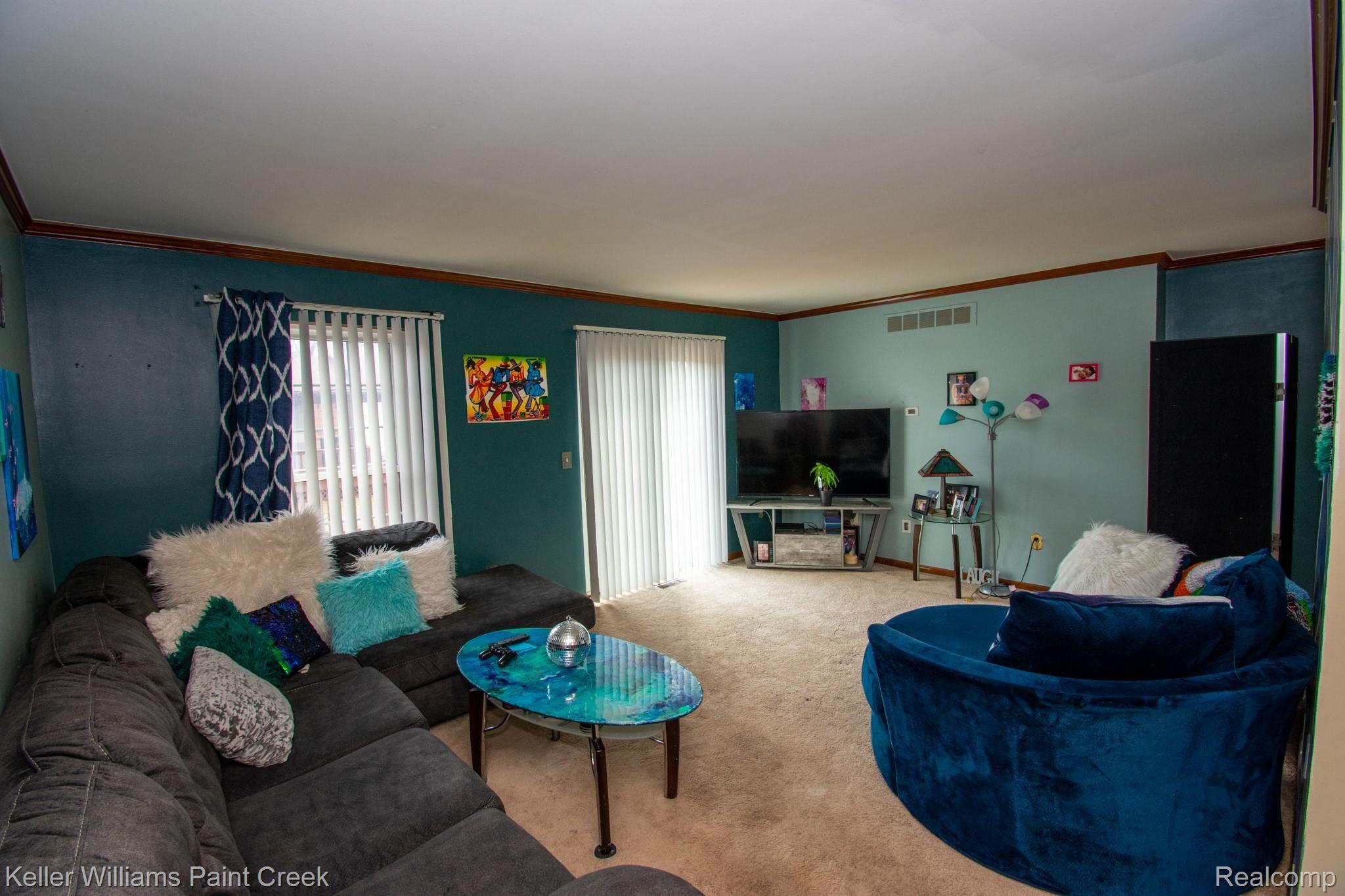 Living room.jpg