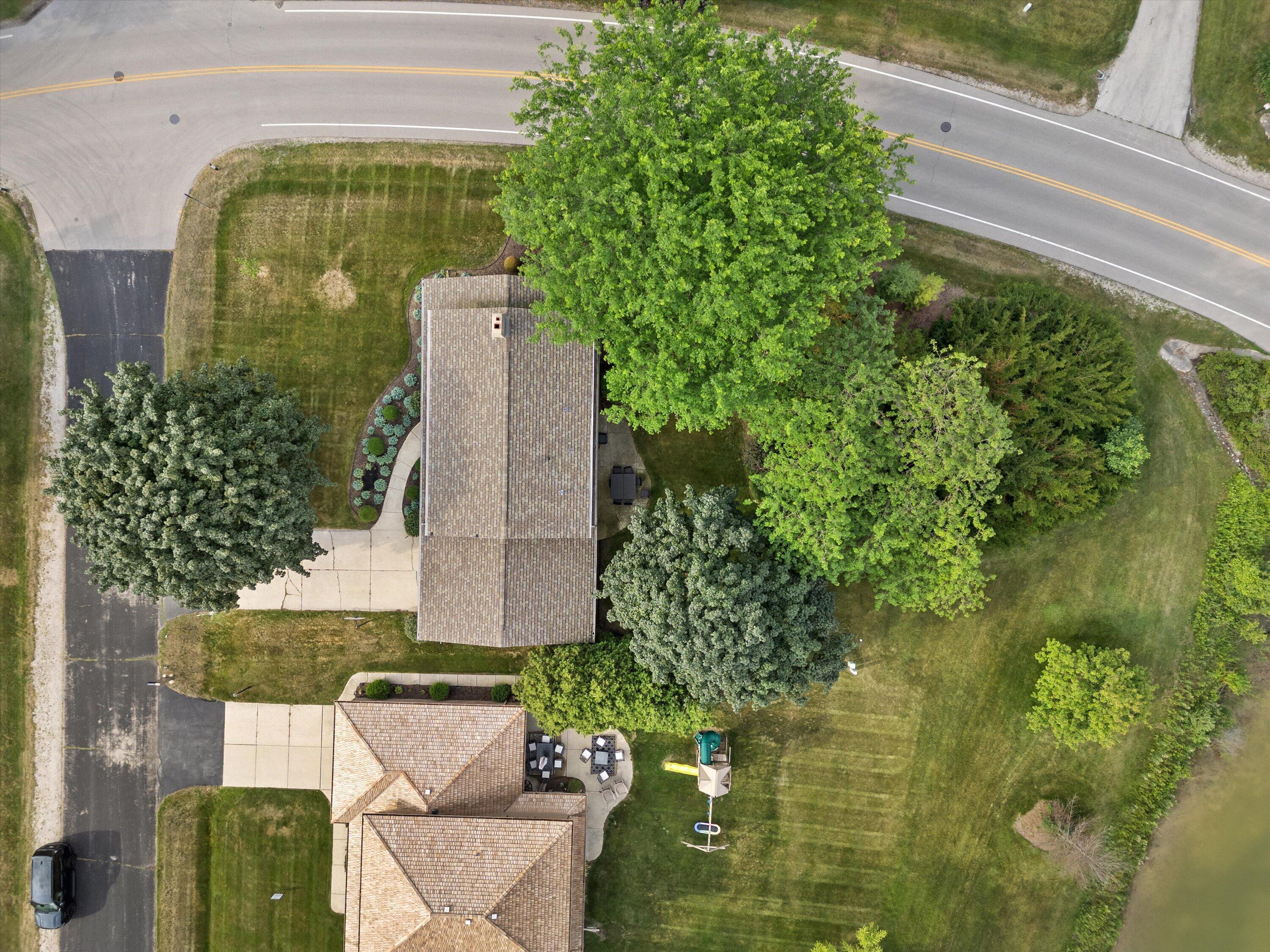 1 Shorewood Court Wind Point, WI 53402 - Photo 38 of 44 05-DJI_0105