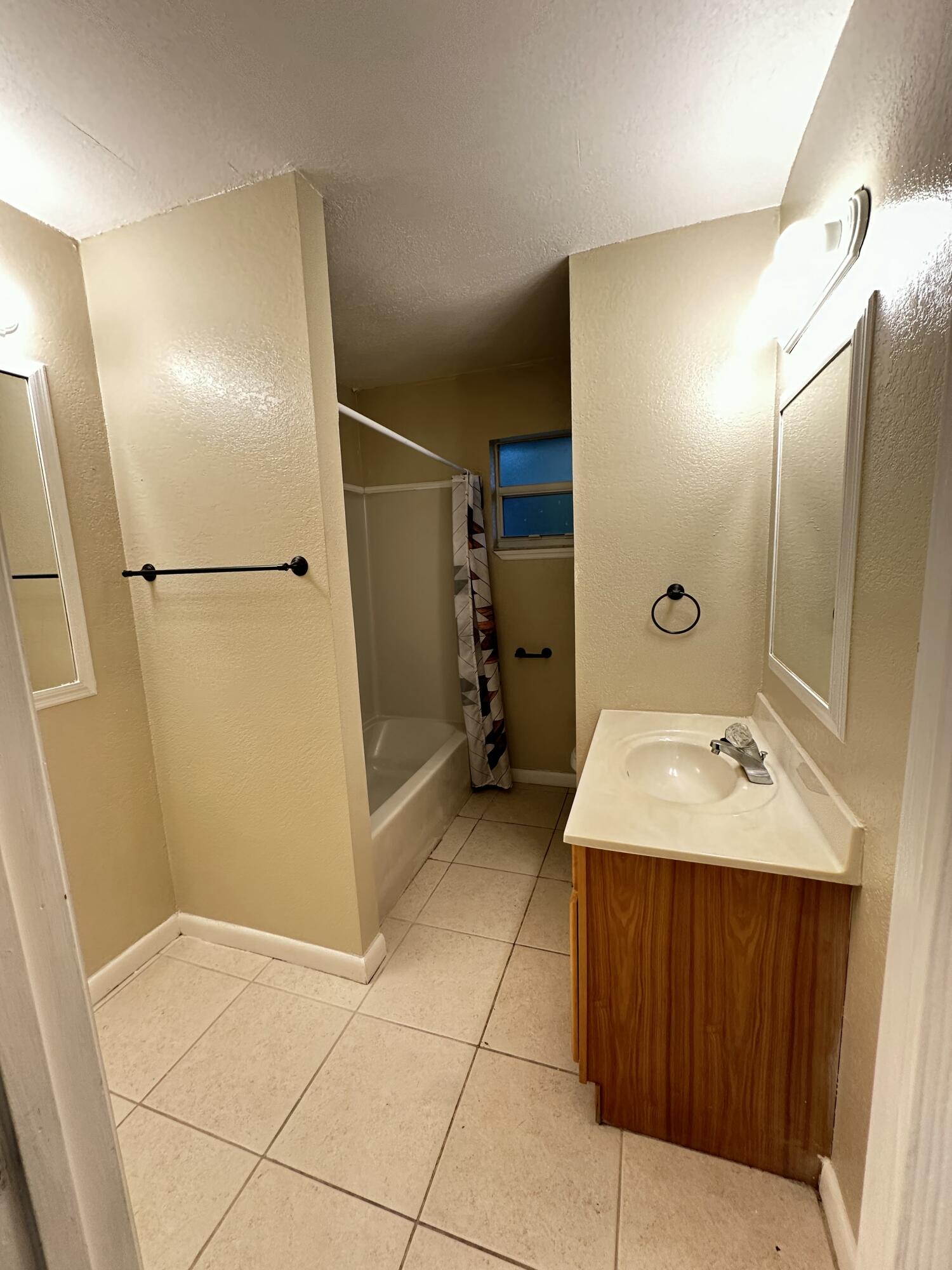 8206 Bayard Road Fort Pierce, FL 34951 - Photo 11 of 51 IMG_0936 3