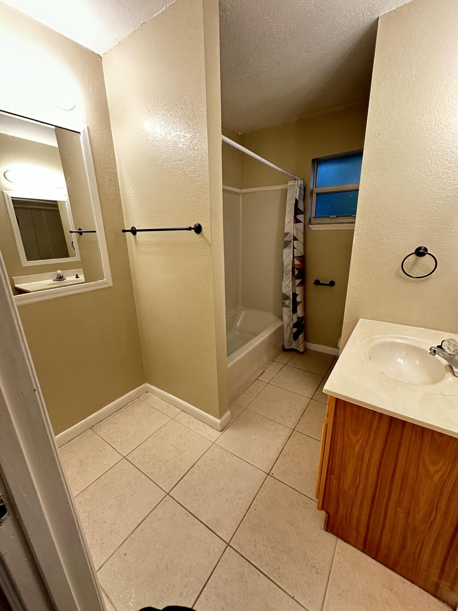 8206 Bayard Road Fort Pierce, FL 34951 - Photo 13 of 51 IMG_0938 3