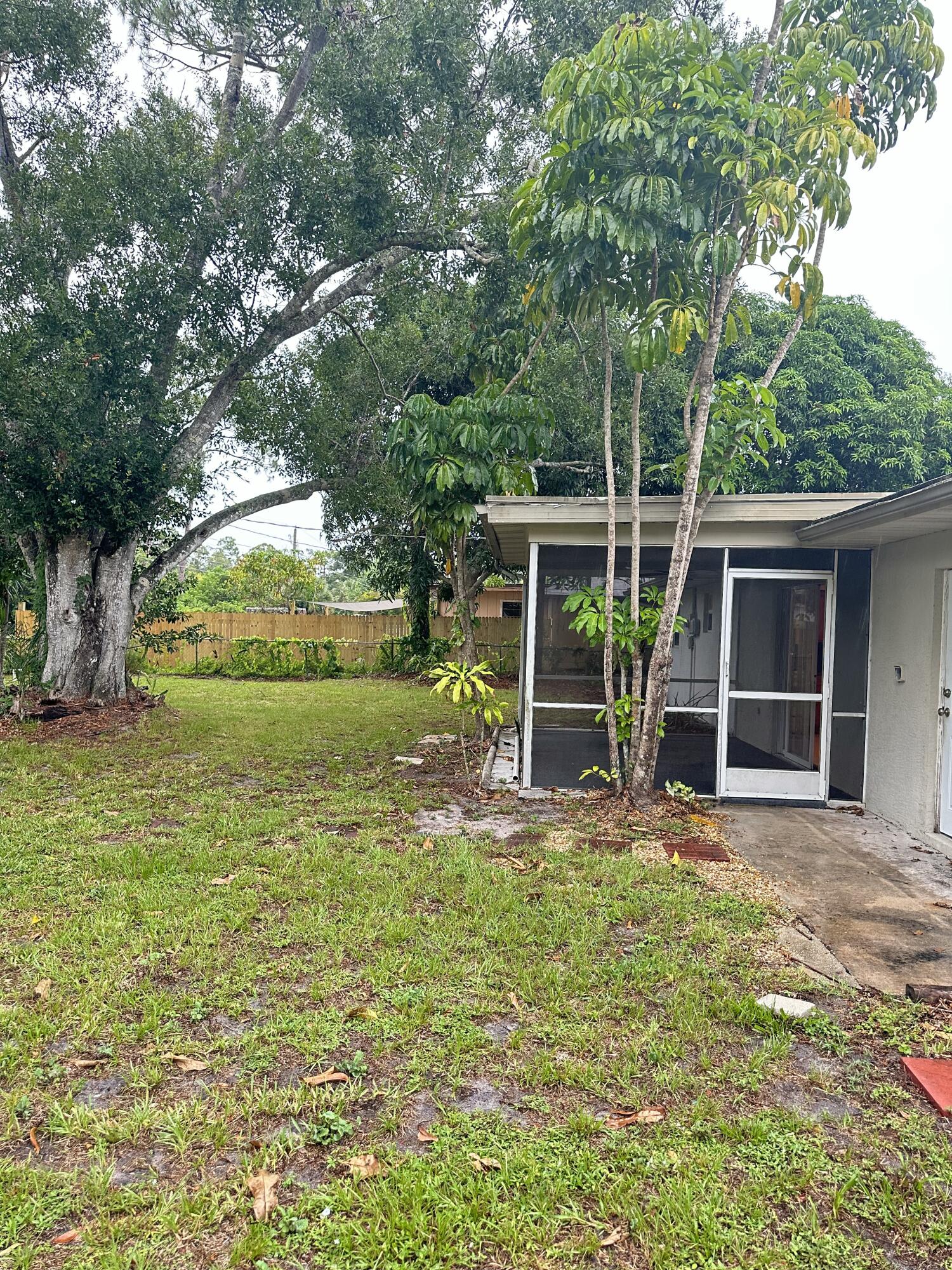 8206 Bayard Road Fort Pierce, FL 34951 - Photo 32 of 51 IMG_0957 3