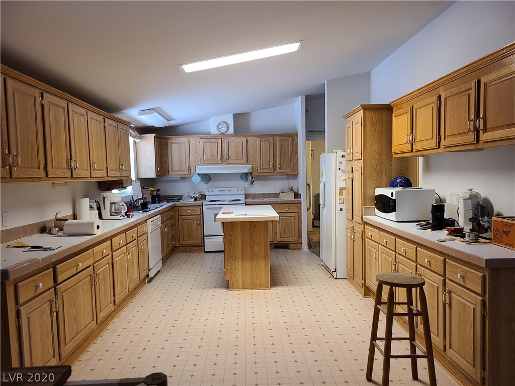 5620 Doubletree Road Pahrump, NV 89061 - Photo 7 of 14 Gallery Image 7