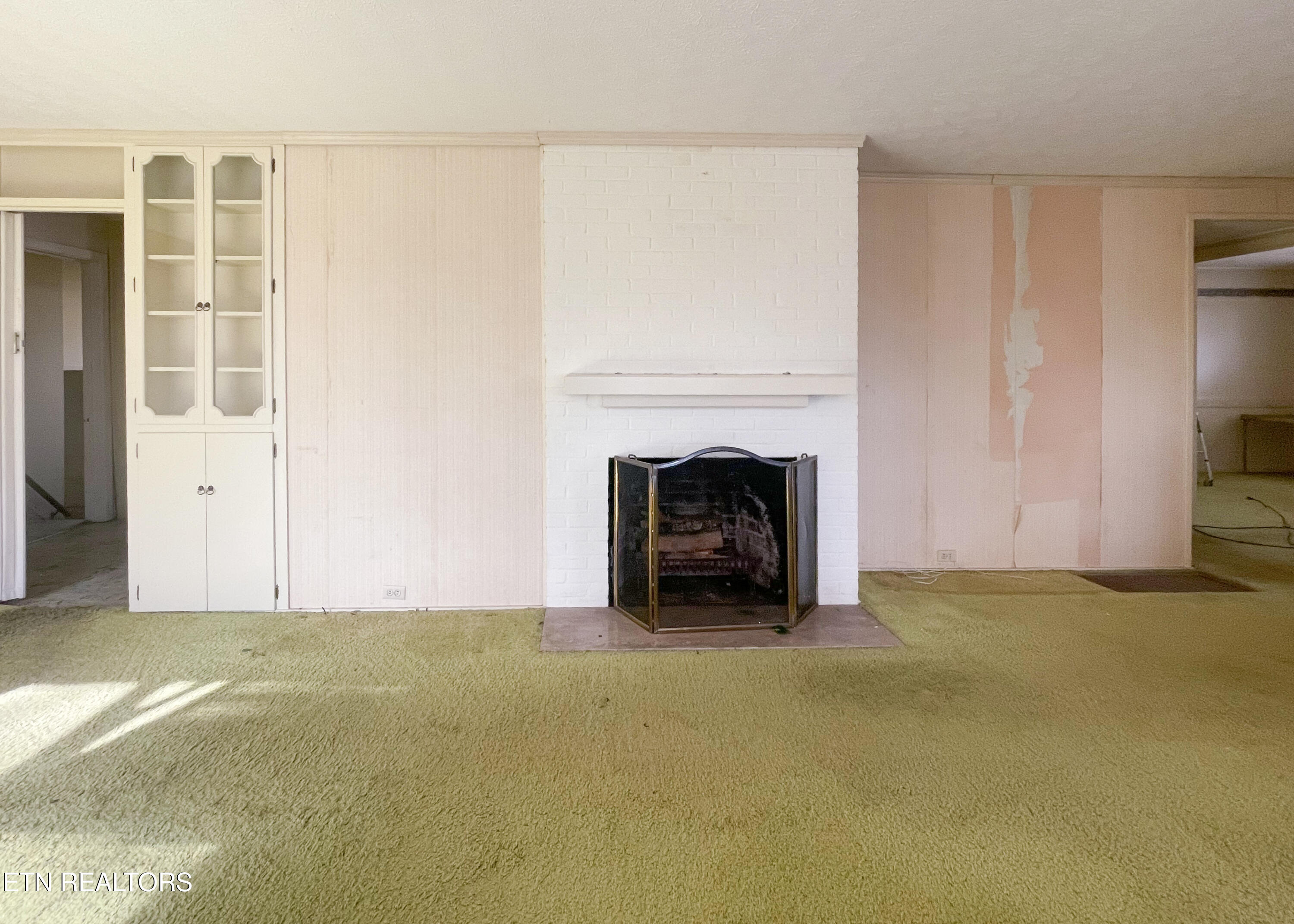 129 Utah Avenue Oak Ridge, TN 37830 - Photo 6 of 37 IMG_2929