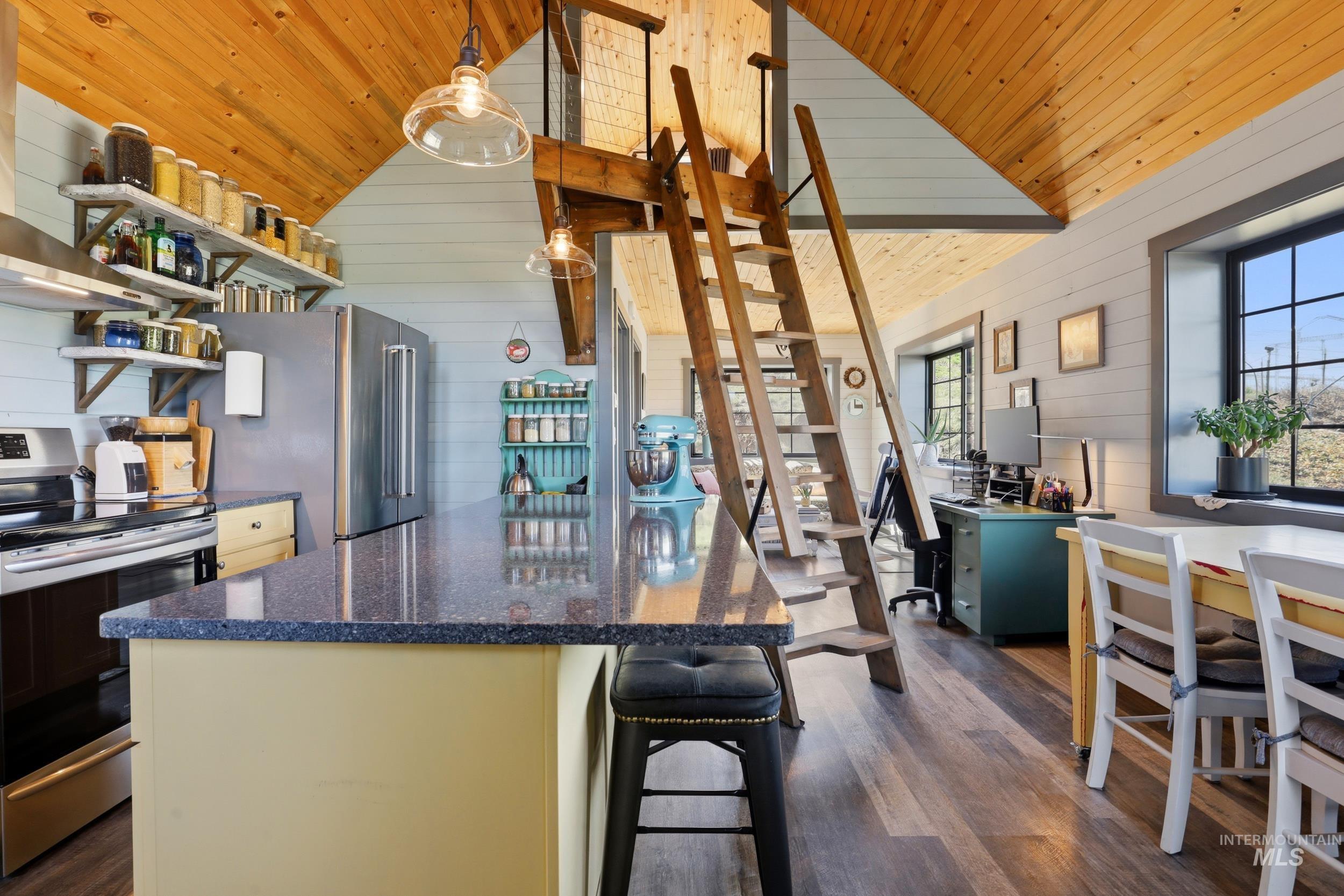 1080 Hilby Road Moscow, ID 83843 - Photo 13 of 49