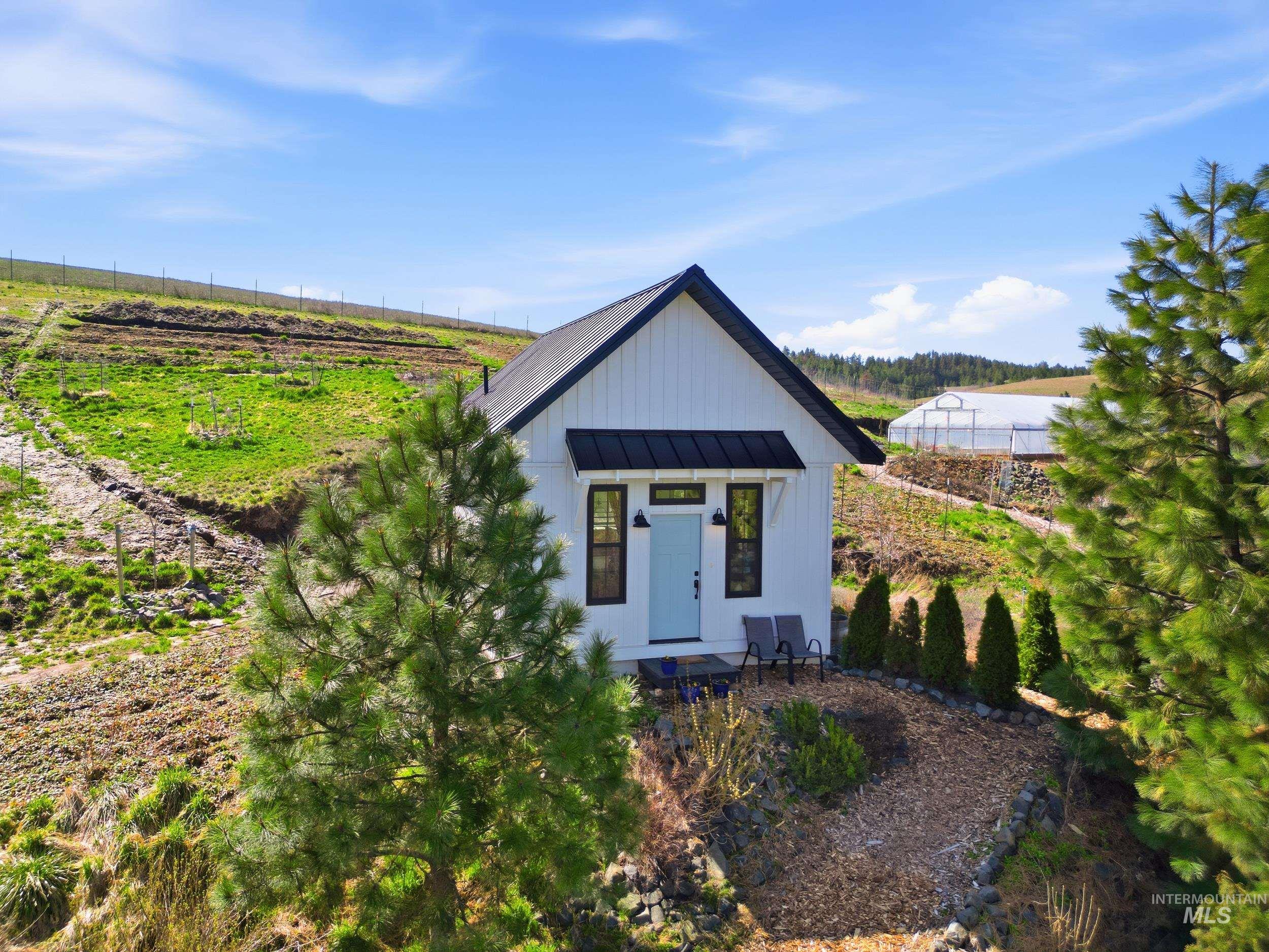 1080 Hilby Road Moscow, ID 83843 - Photo 2 of 49