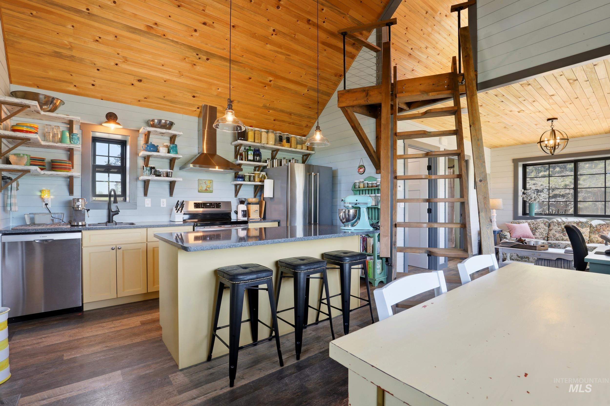 1080 Hilby Road Moscow, ID 83843 - Photo 6 of 49