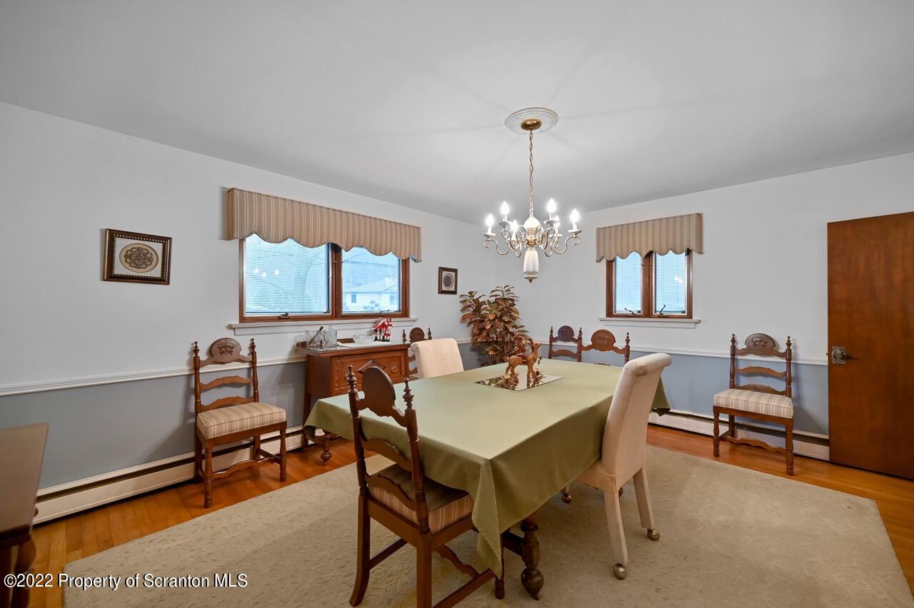 807 Layton Road Clarks Summit, PA 18411 - Photo 16 of 73