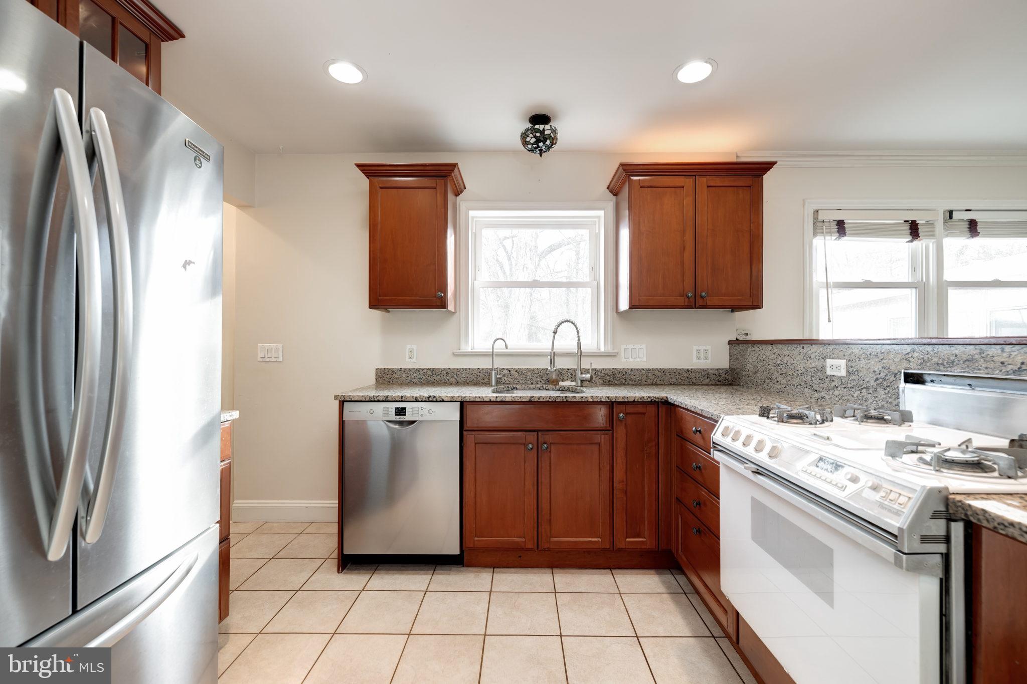 3305 Sharon Chapel Road Alexandria, VA 22310 - Photo 15 of 66 Kitchen