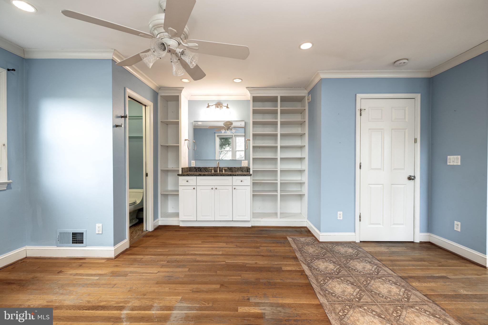 3305 Sharon Chapel Road Alexandria, VA 22310 - Photo 28 of 66 Owner's Suite