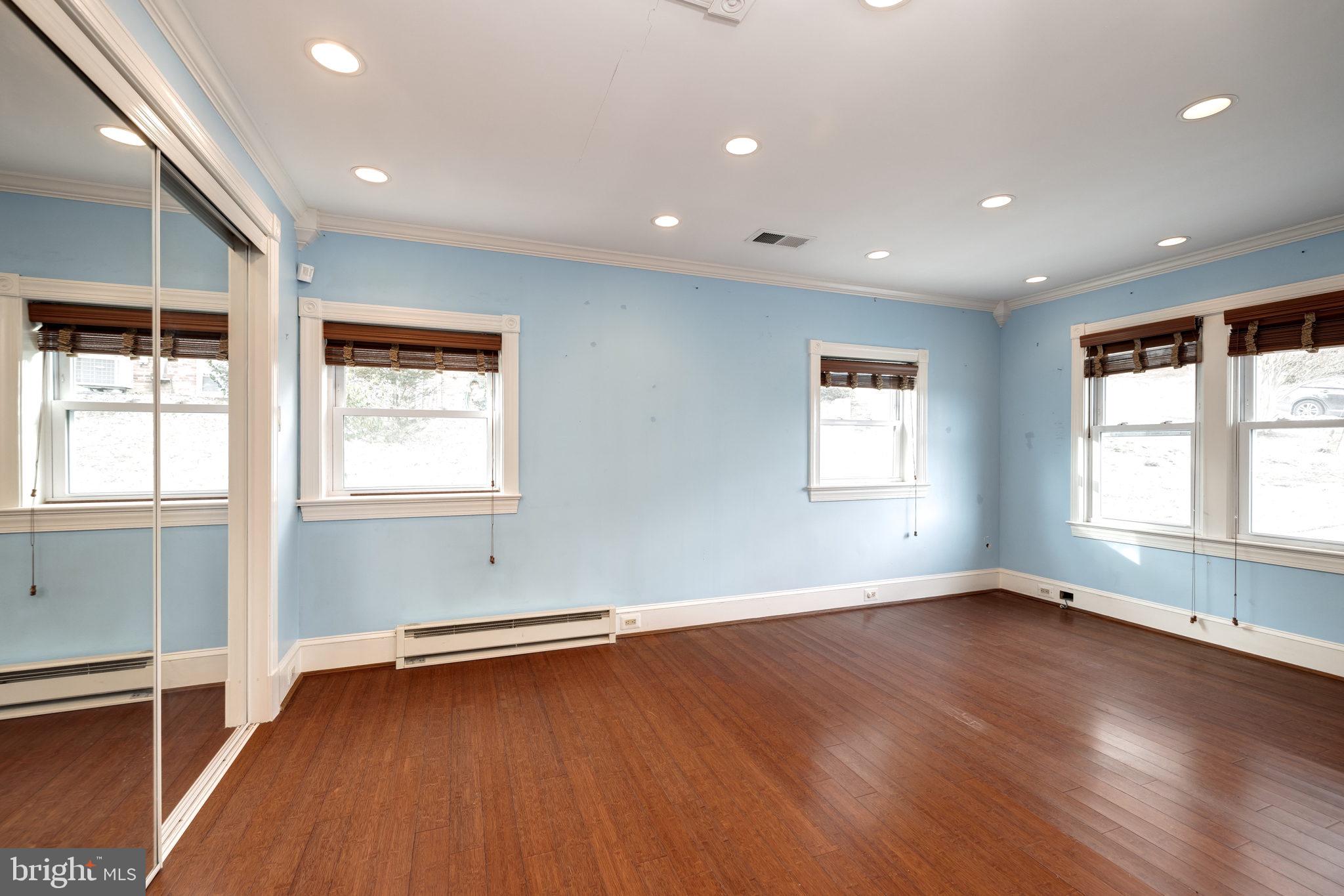 3305 Sharon Chapel Road Alexandria, VA 22310 - Photo 34 of 66 Third Bedroom