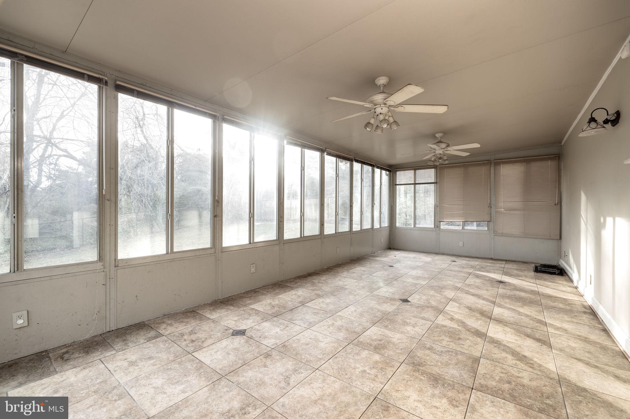 3305 Sharon Chapel Road Alexandria, VA 22310 - Photo 49 of 66 Sunroom