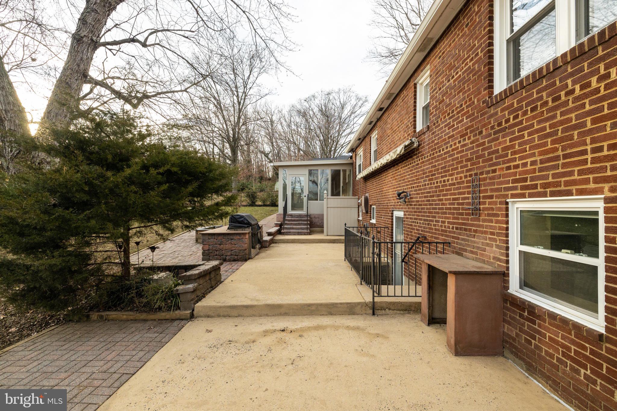3305 Sharon Chapel Road Alexandria, VA 22310 - Photo 57 of 66 Patio