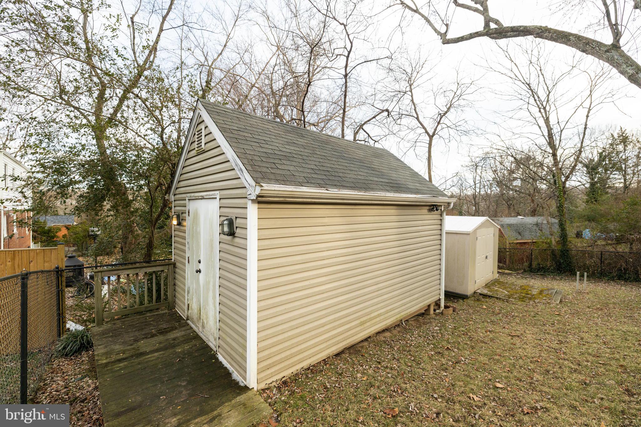 3305 Sharon Chapel Road Alexandria, VA 22310 - Photo 65 of 66 Storage and Workspace