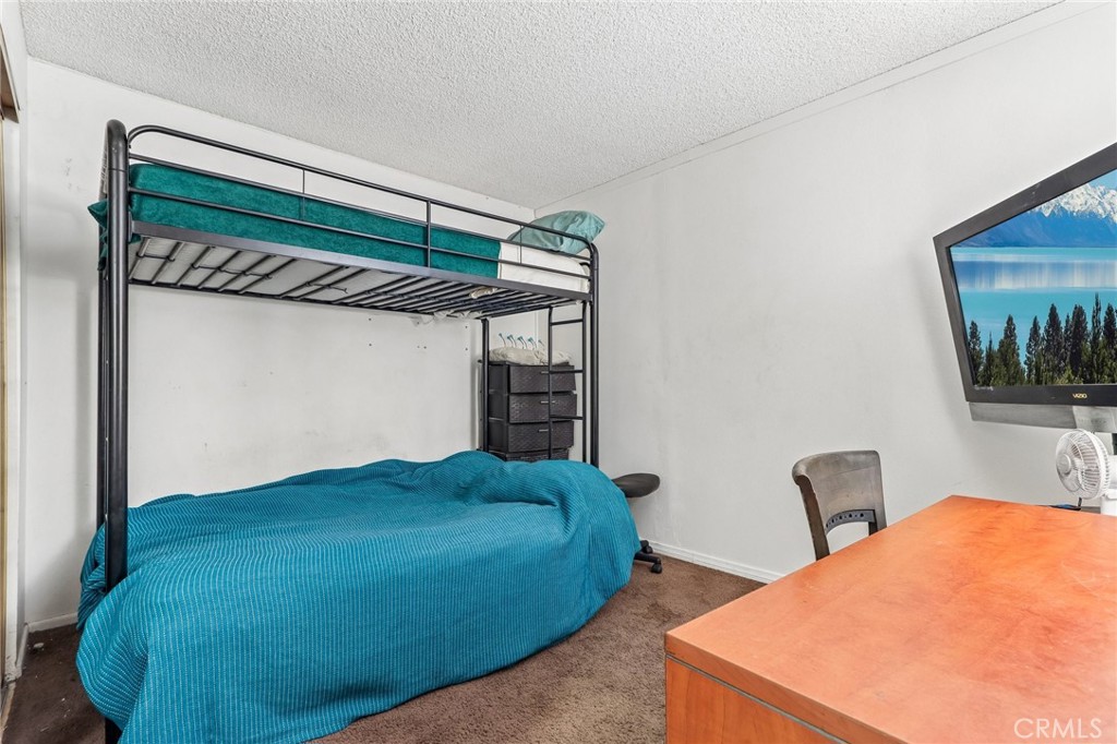 14182 Gayhead Road Apple Valley, CA 92307 - Photo 32 of 69 Room 2