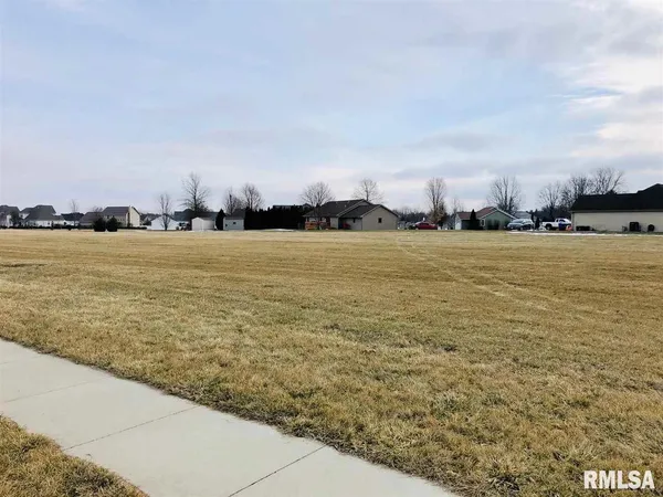 $14,500 | Lot 40 North Fairground Way, Elmwood, IL 61529