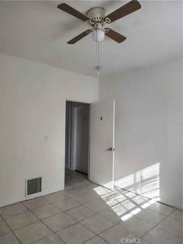 $650 | 437 West 17th Street, Unit 1, San Bernardino, CA 92405