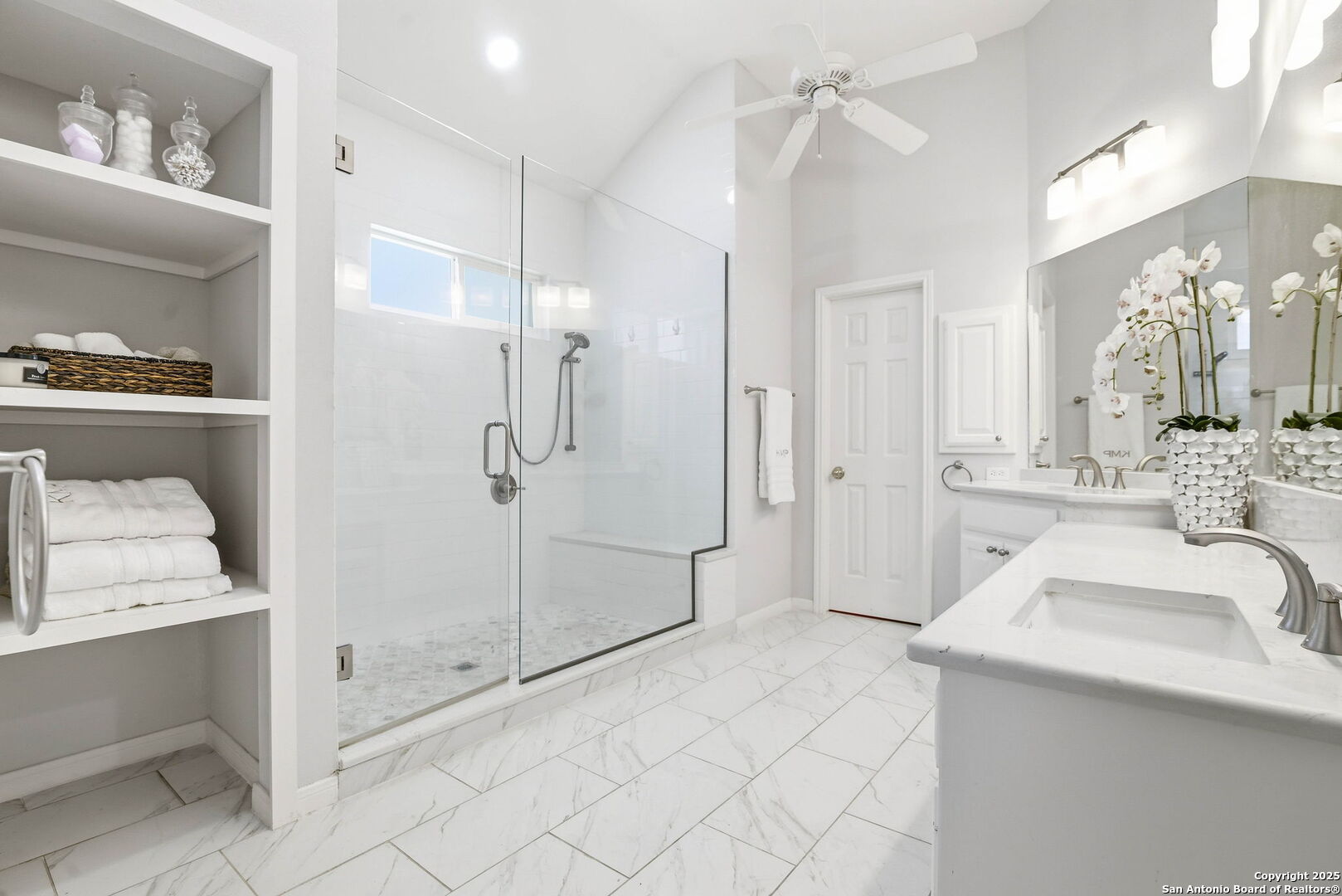 15 Inwood Point San Antonio, TX 78248 - Photo 12 of 27 a spacious bathroom with a shower sink and mirror