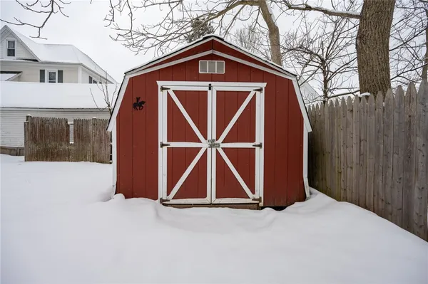 $209,900 | 314 Locust Street, Lockport City, NY 14094