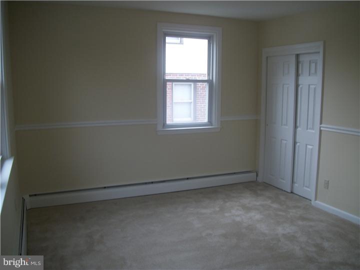 325 Rively Avenue Aldan, PA 19018 - Photo 5 of 17 Dining Room