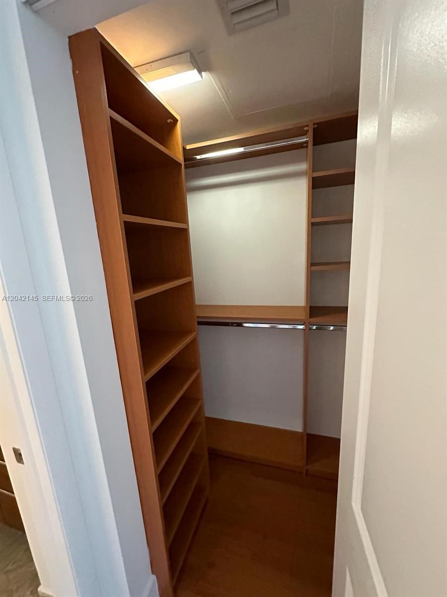 2641 North Flamingo Road, Unit 1404N Plantation, FL 33323 - Photo 25 of 31