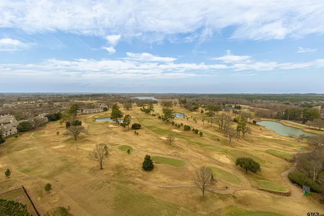 a view of an ocean view