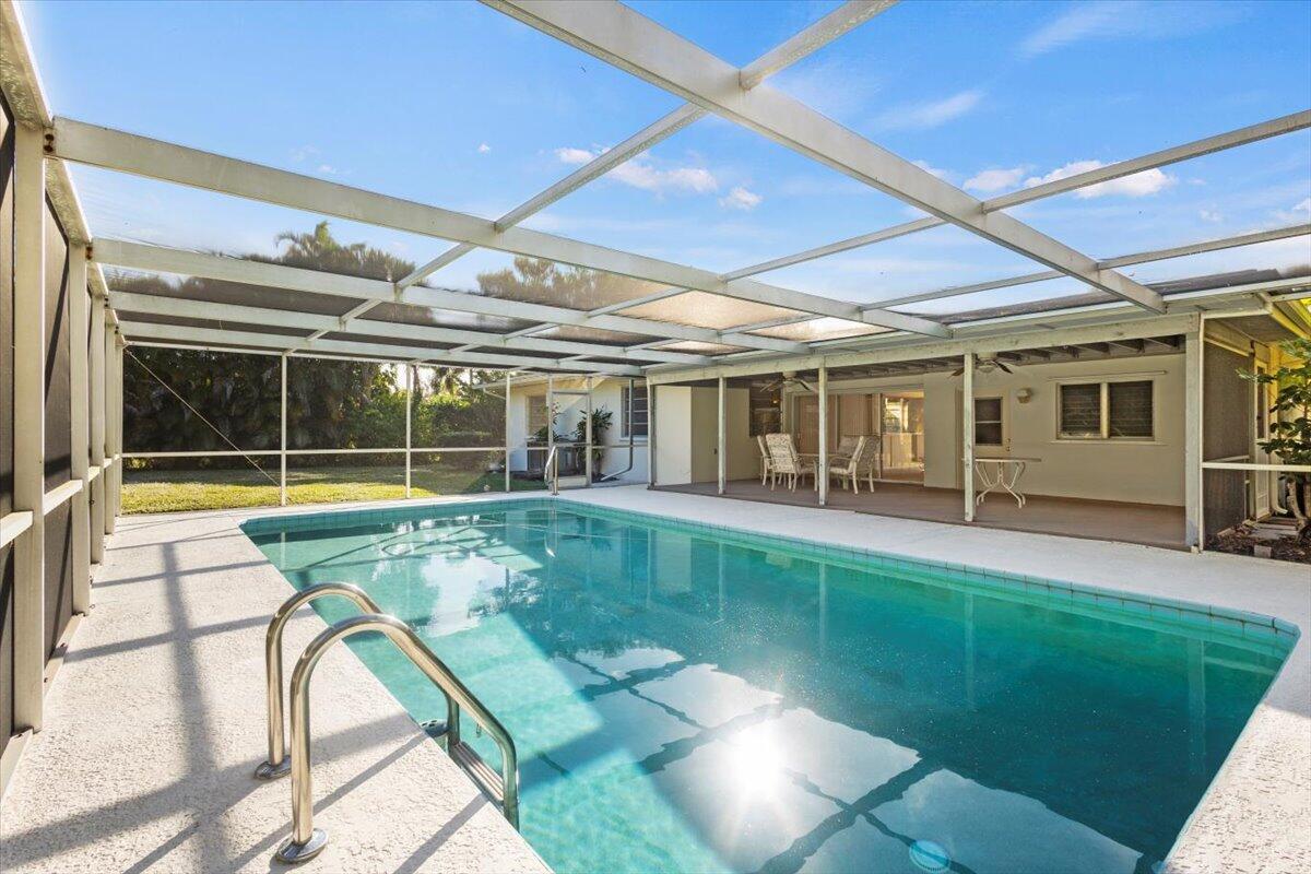 1519 Northwest Fork Road Stuart, FL 34994 - Photo 27 of 41 24-1U6A6525