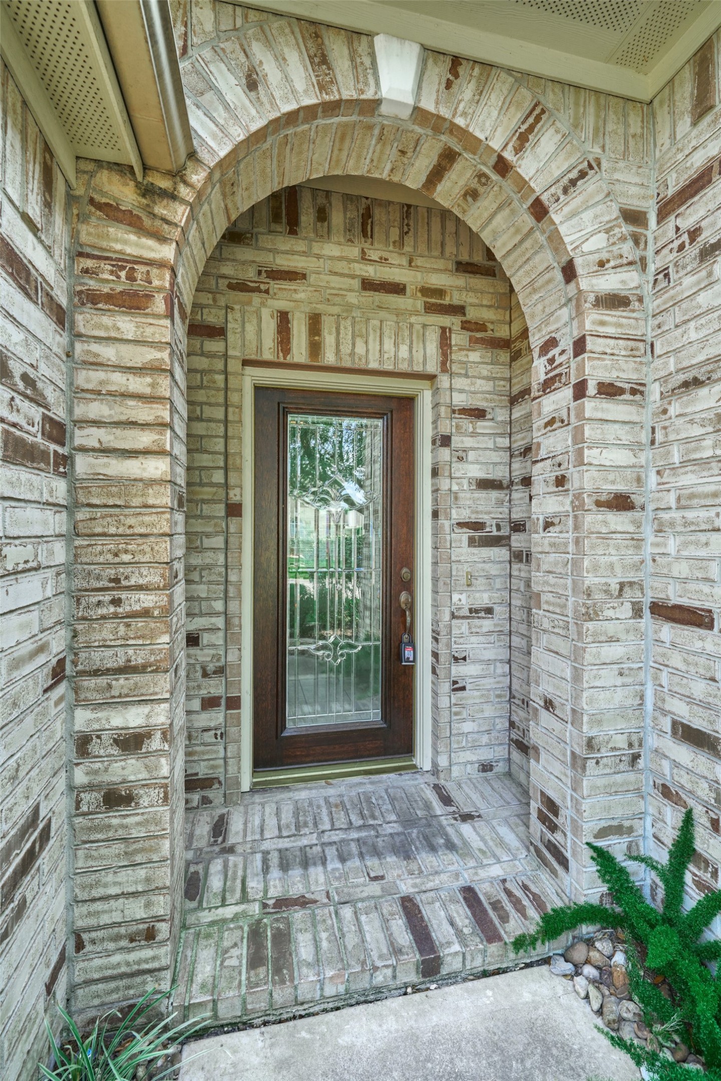 506 Elm Ridge Drive Spring, TX 77386 - Photo 4 of 35