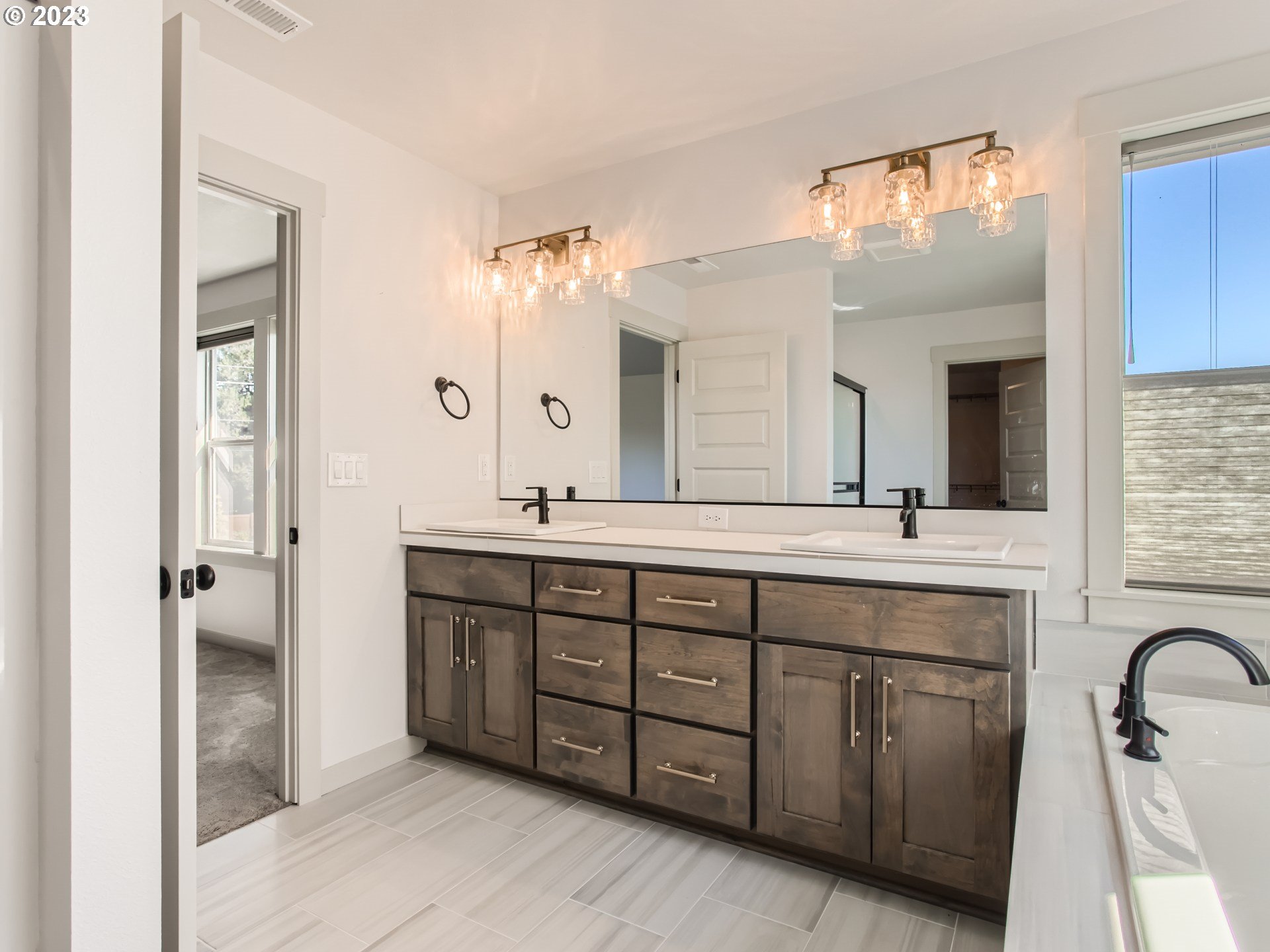 2400 South Eagle Ridge Drive Ridgefield, WA 98642 - Photo 22 of 34 Gallery Image 22