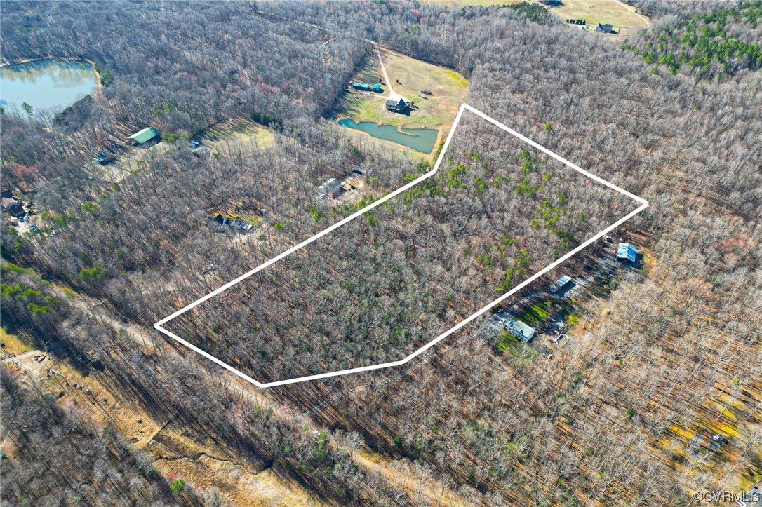 0 Lockin Circle Powhatan, VA 23139 - Photo 2 of 7 a view of a backyard