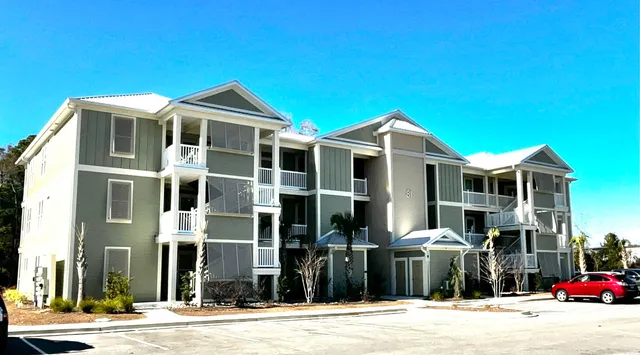 $325,900 | 35 Delray Drive, Unit 1E, Murrells Inlet, SC 29576