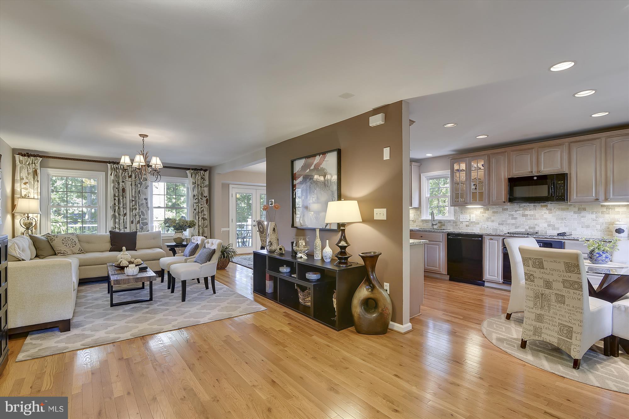2017 Homer Terrace Reston, VA 20191 - Photo 29 of 30 Remodeled + open floor plan