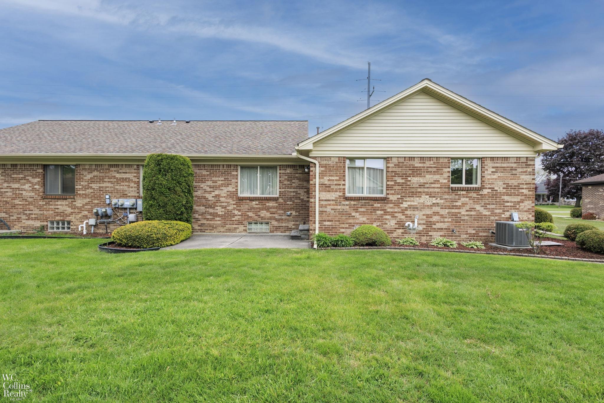 34095 Mulvey Road Fraser, MI 48026 - Photo 30 of 35