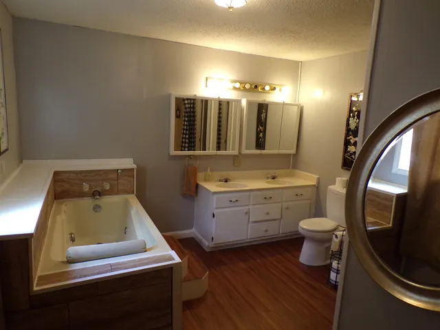 $190,000 | 75 Friends Road, Potts Camp, MS 38659