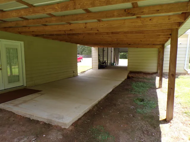 $190,000 | 75 Friends Road, Potts Camp, MS 38659