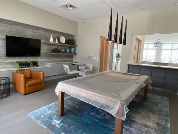 $3,300 | 4636 Northwest 84th Avenue, Unit 15, Doral, FL 33166