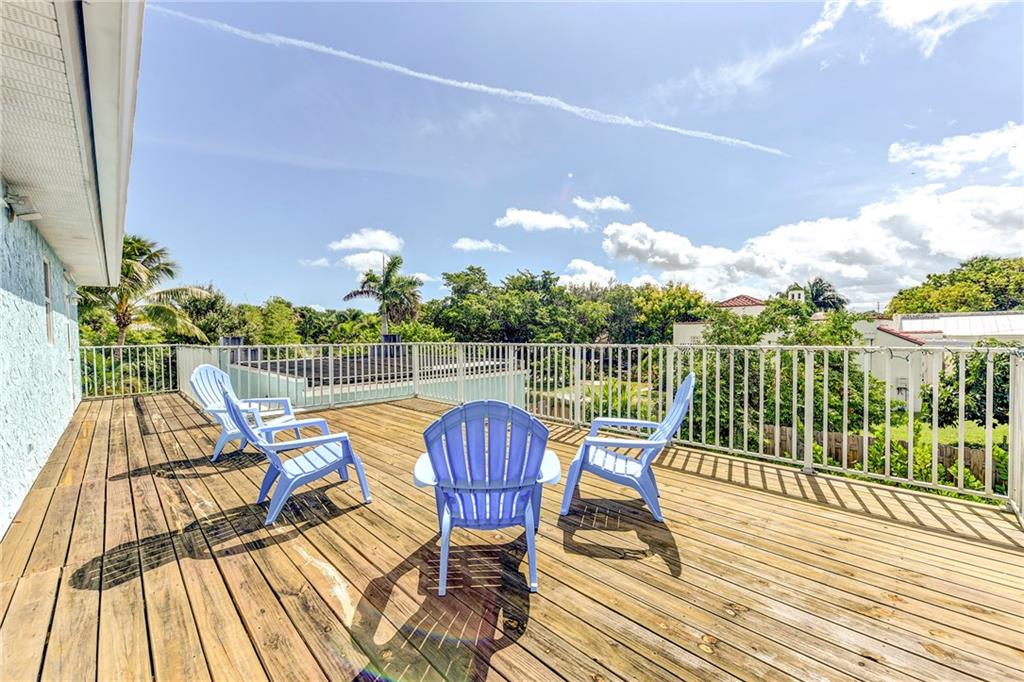 1034 Southeast Riverside Drive Stuart, FL 34996 - Photo 22 of 36 Gallery Image 22