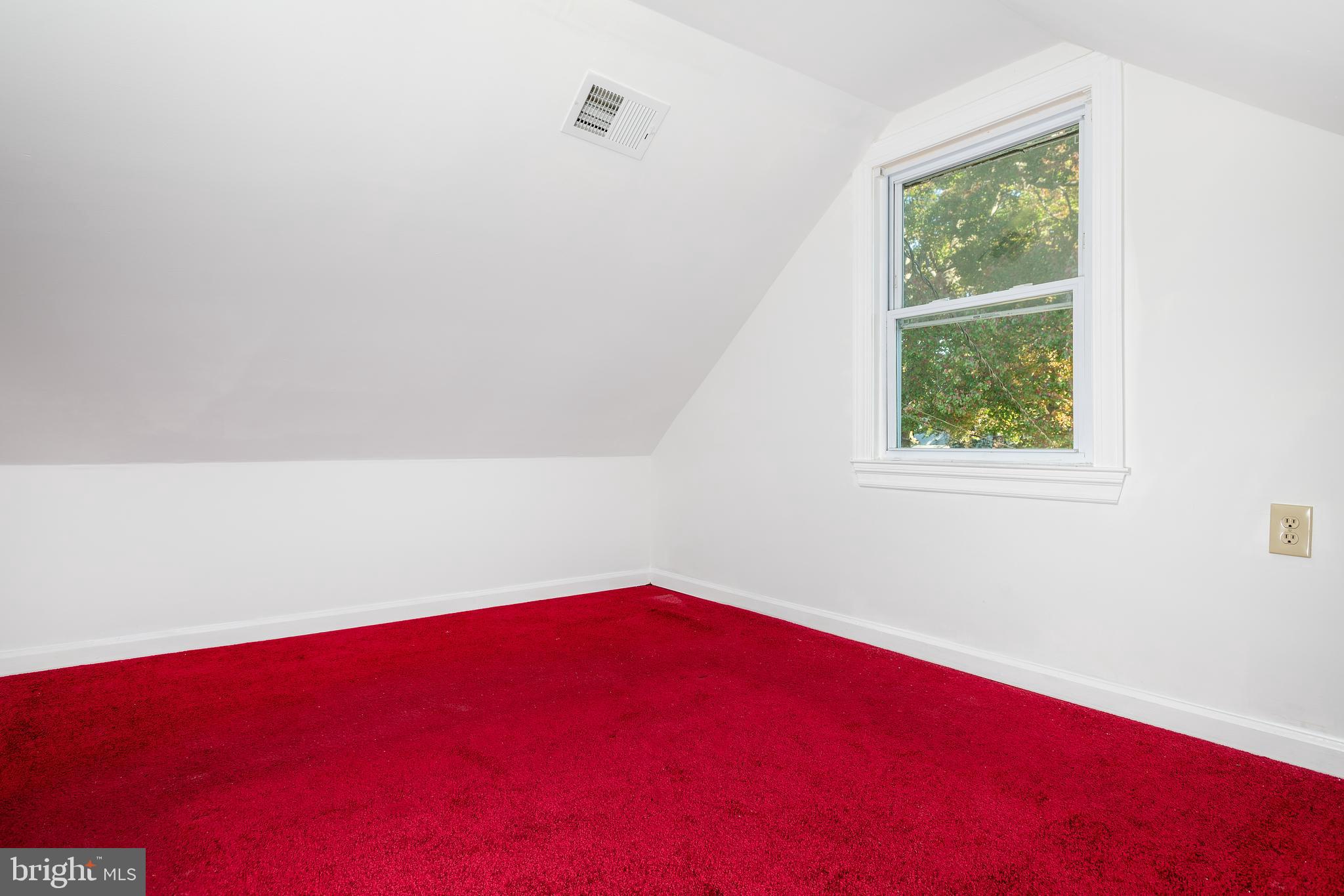 9103 Tower Road Randallstown, MD 21133 - Photo 22 of 28 Upper level bedroom
