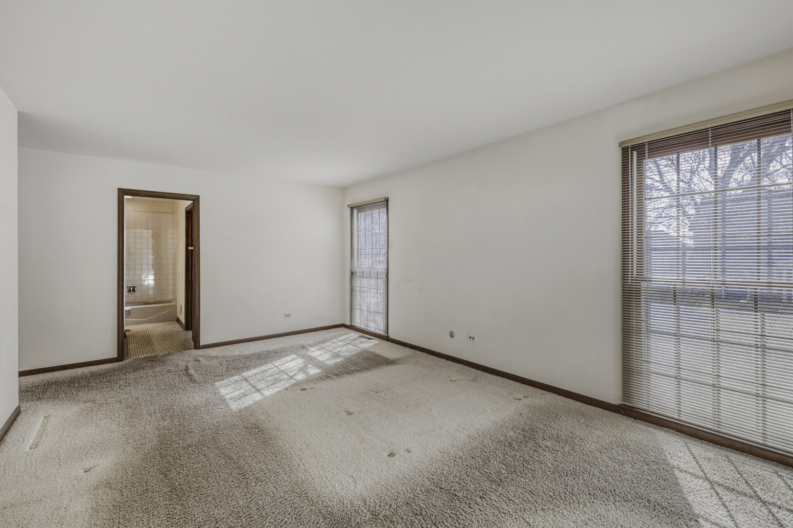 2113 Greenock Street Inverness, IL 60067 - Photo 20 of 36 Gallery Image 20