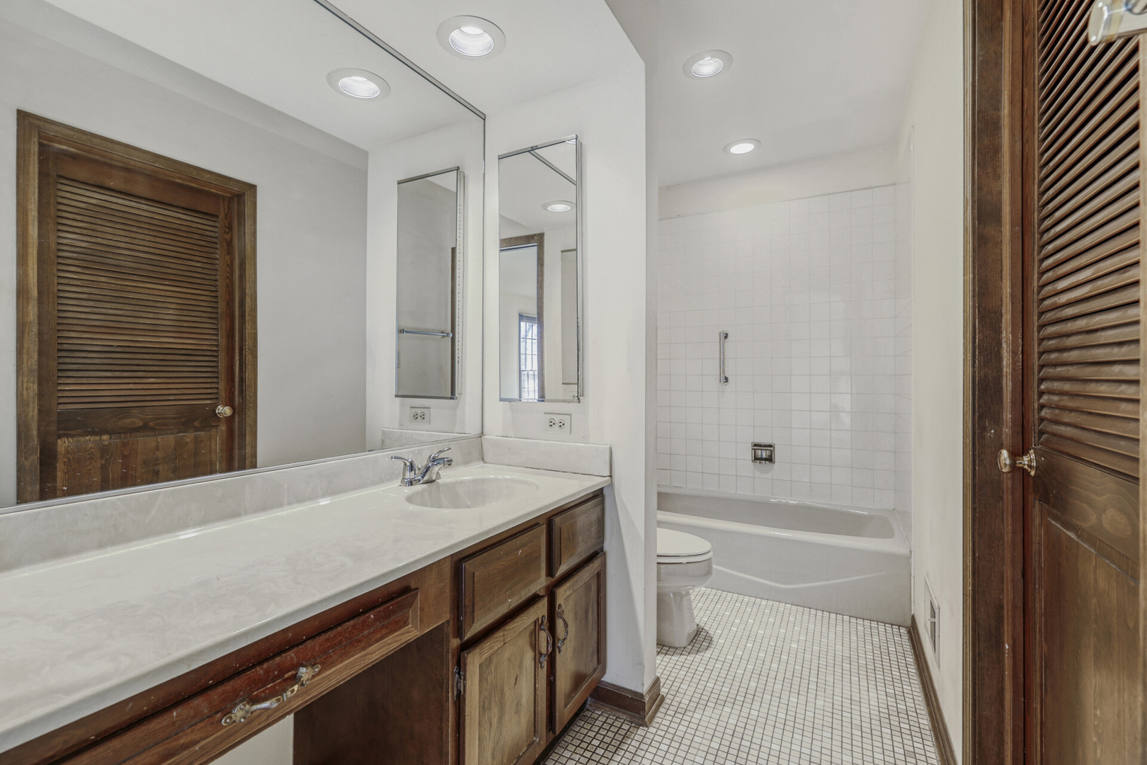 2113 Greenock Street Inverness, IL 60067 - Photo 23 of 36 Gallery Image 23