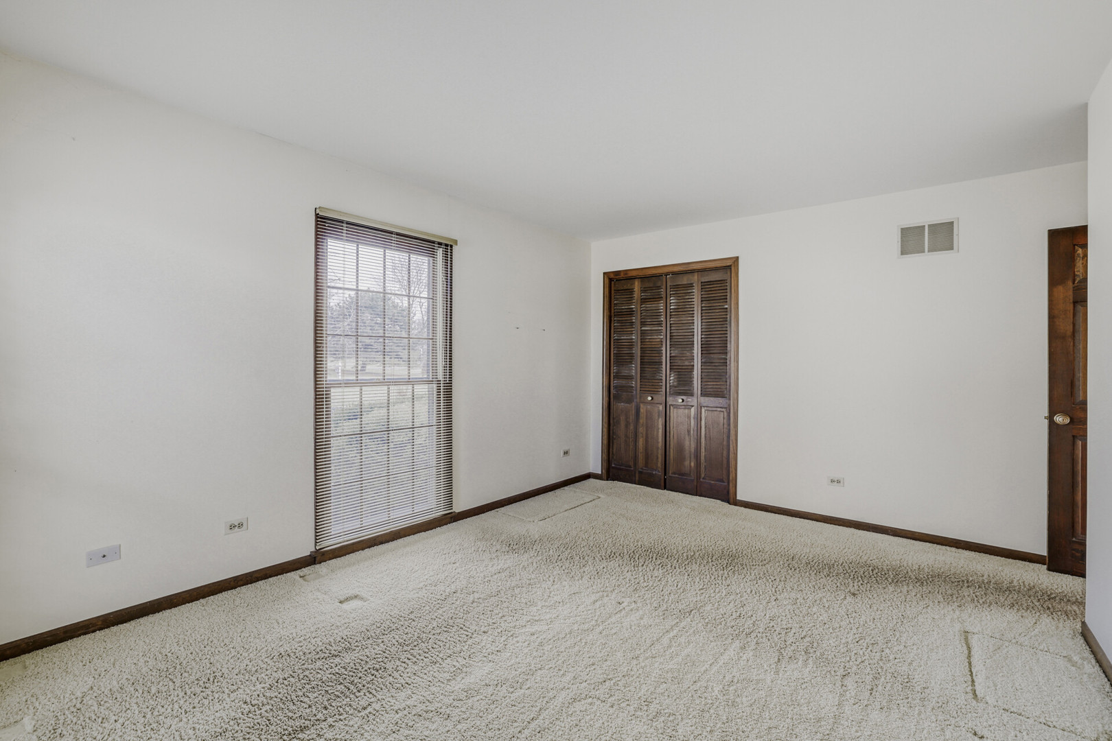 2113 Greenock Street Inverness, IL 60067 - Photo 25 of 36 Gallery Image 25